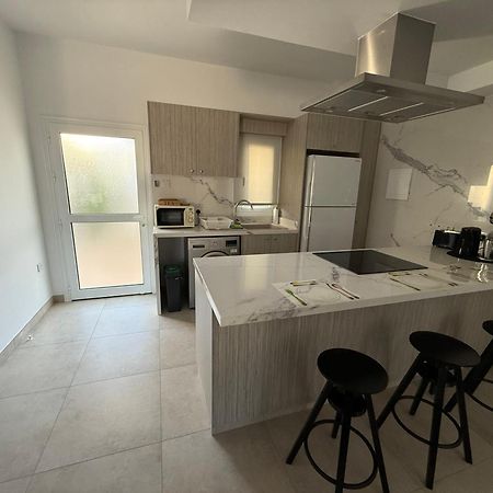 Villa Diana - 200 Meters From Kapparis, Fireman'S Beach Paralimni Ngoại thất bức ảnh