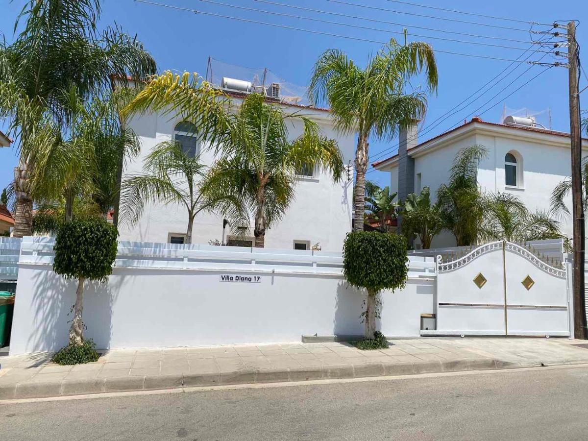 Villa Diana - 200 Meters From Kapparis, Fireman'S Beach Paralimni Ngoại thất bức ảnh